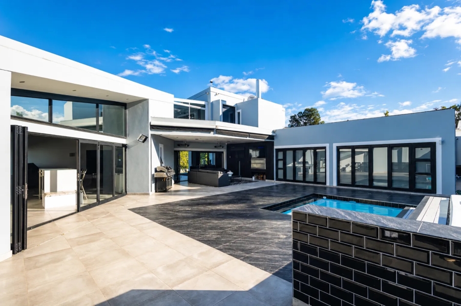 3 Bedroom Property for Sale in Vygeboom Western Cape